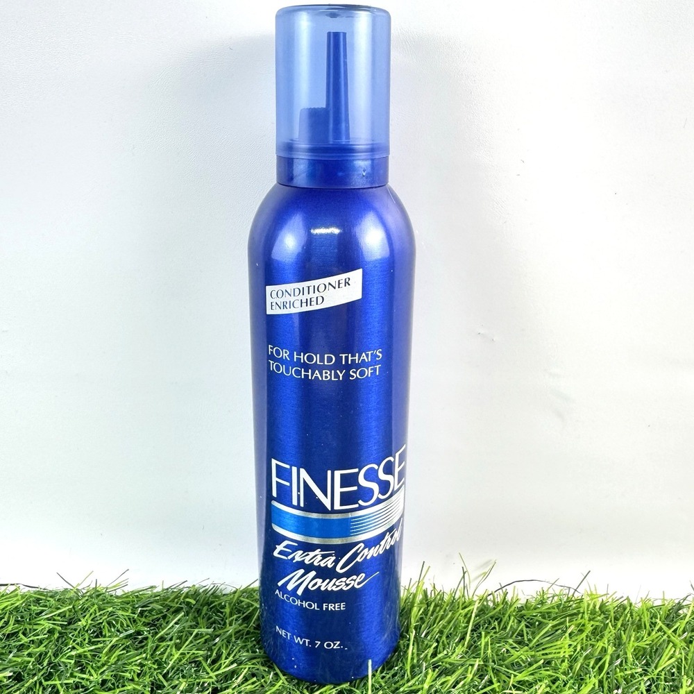 Finesse Shape + Strengthen Conditioner Enriched Extra Control Mousse 7 oz  NOS